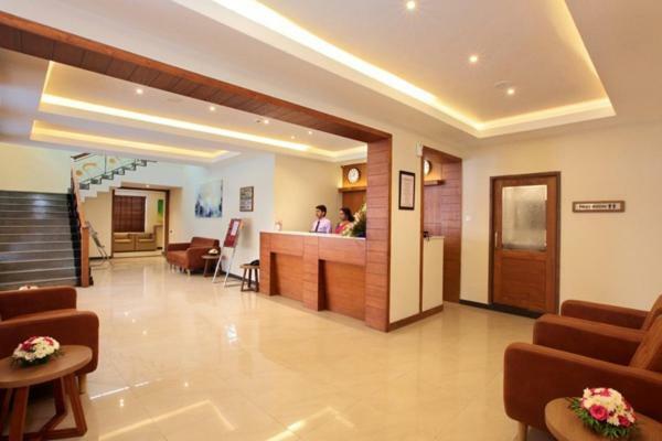 Jk Park Residency Hotell Kannur Exteriör bild